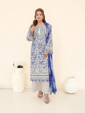 Pakistani Cotton Salwar Kameez, Cultural Wear for Women